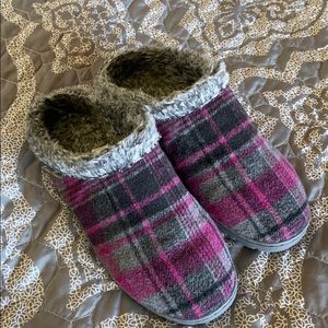 Eddie Bauer Slippers